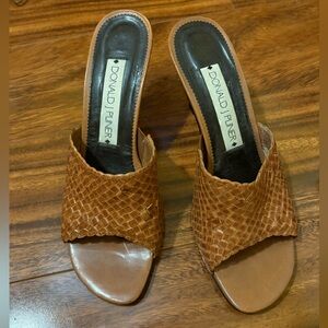 Donald J. Pliner Women's Tan Woven Mules
